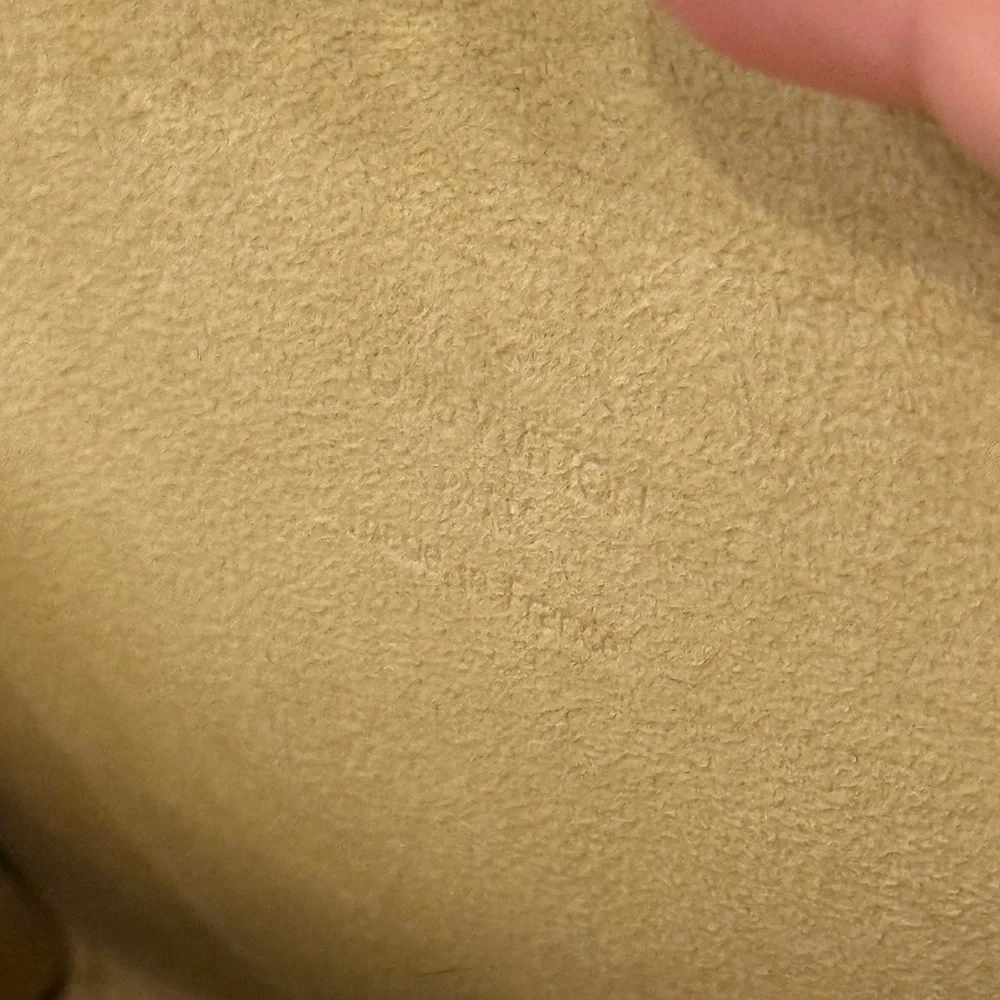 Louis Vuitton Florentine Belt Bag - Picture 12 of 12